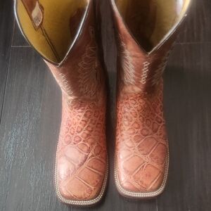 Alligator boots